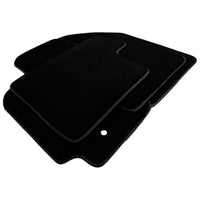 Black Floor Mats For Toyota RAV4 (2000-2003) - AutoWin