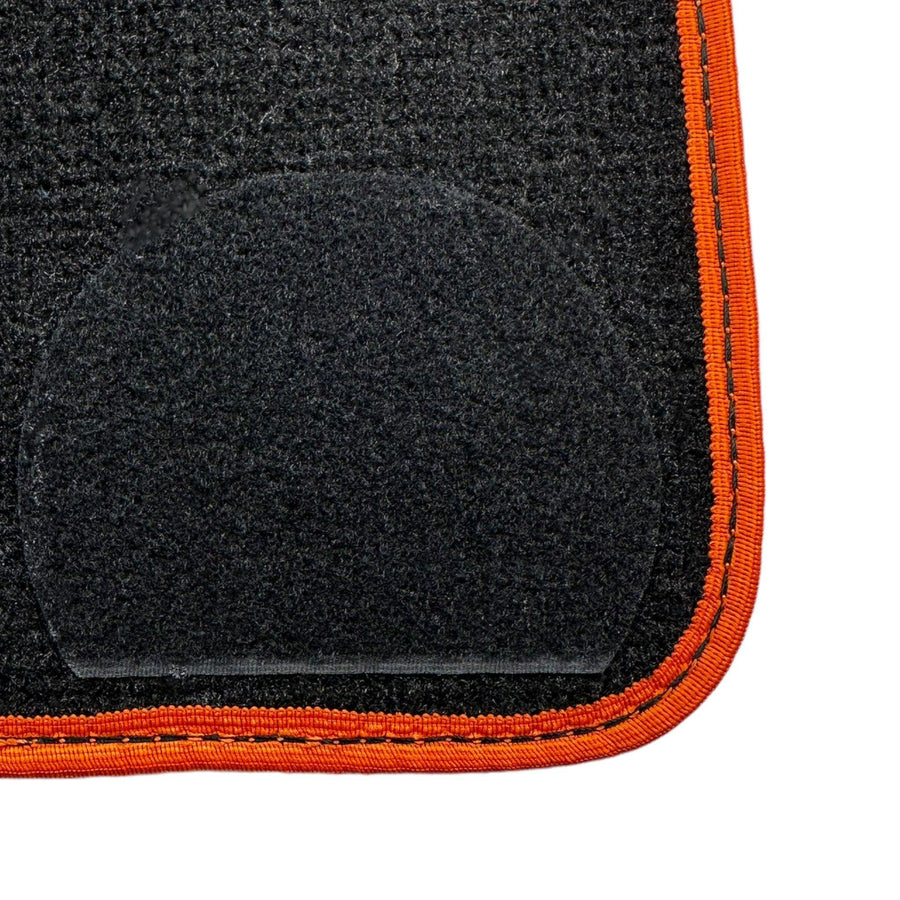 Black Mats For BMW G60 (2023-2026) Sedan | Orange Trim - AutoWin