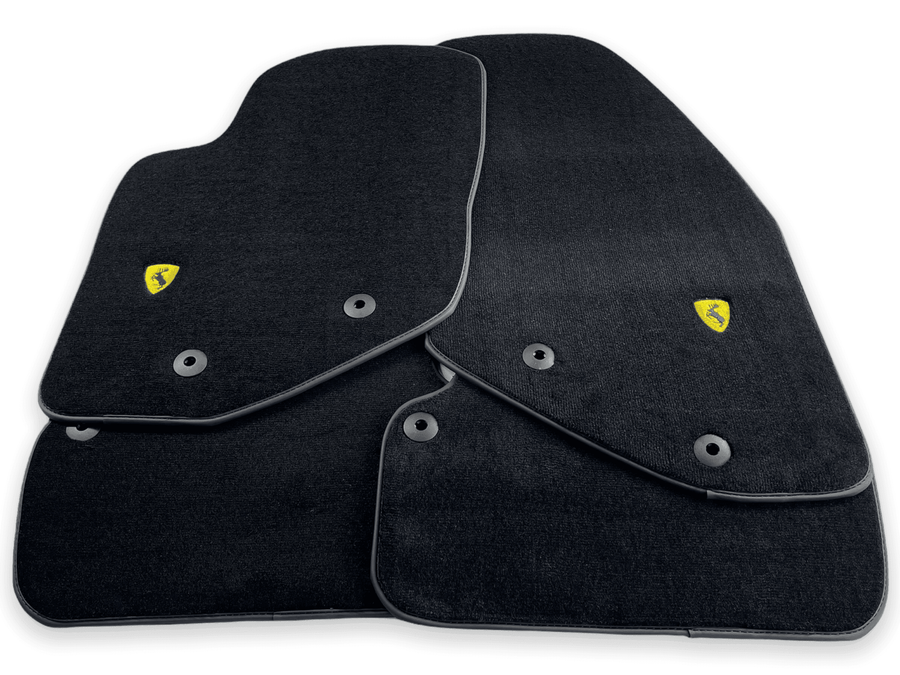 Floor Mats For Volvo V40 (2018-2024) - AutoWin