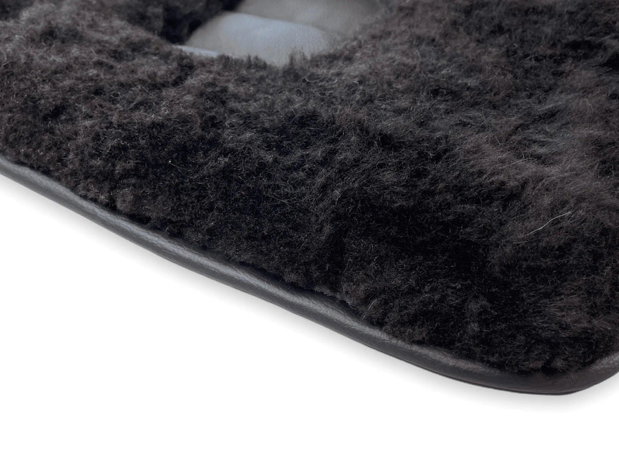 Genuine Sheepskin Floor Mats Bentley Flying Spur (2005-2013) Er56 Design Brand - AutoWin