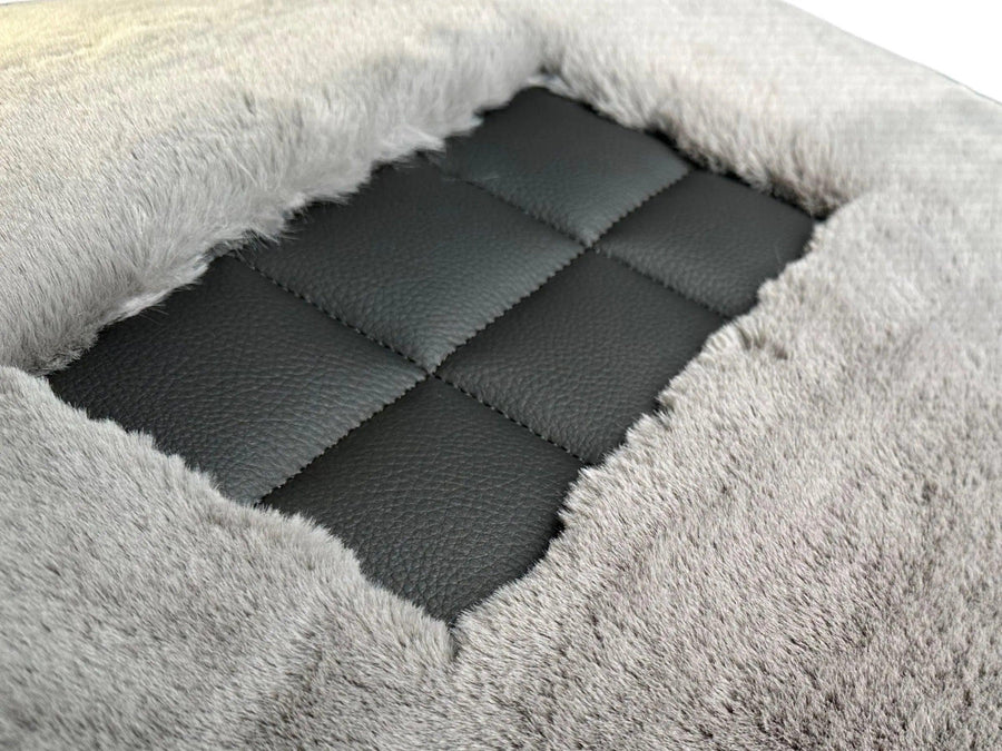 Gray Sheepskin Floor Mats For Bentley Bentayga Er56 Design Brand - AutoWin