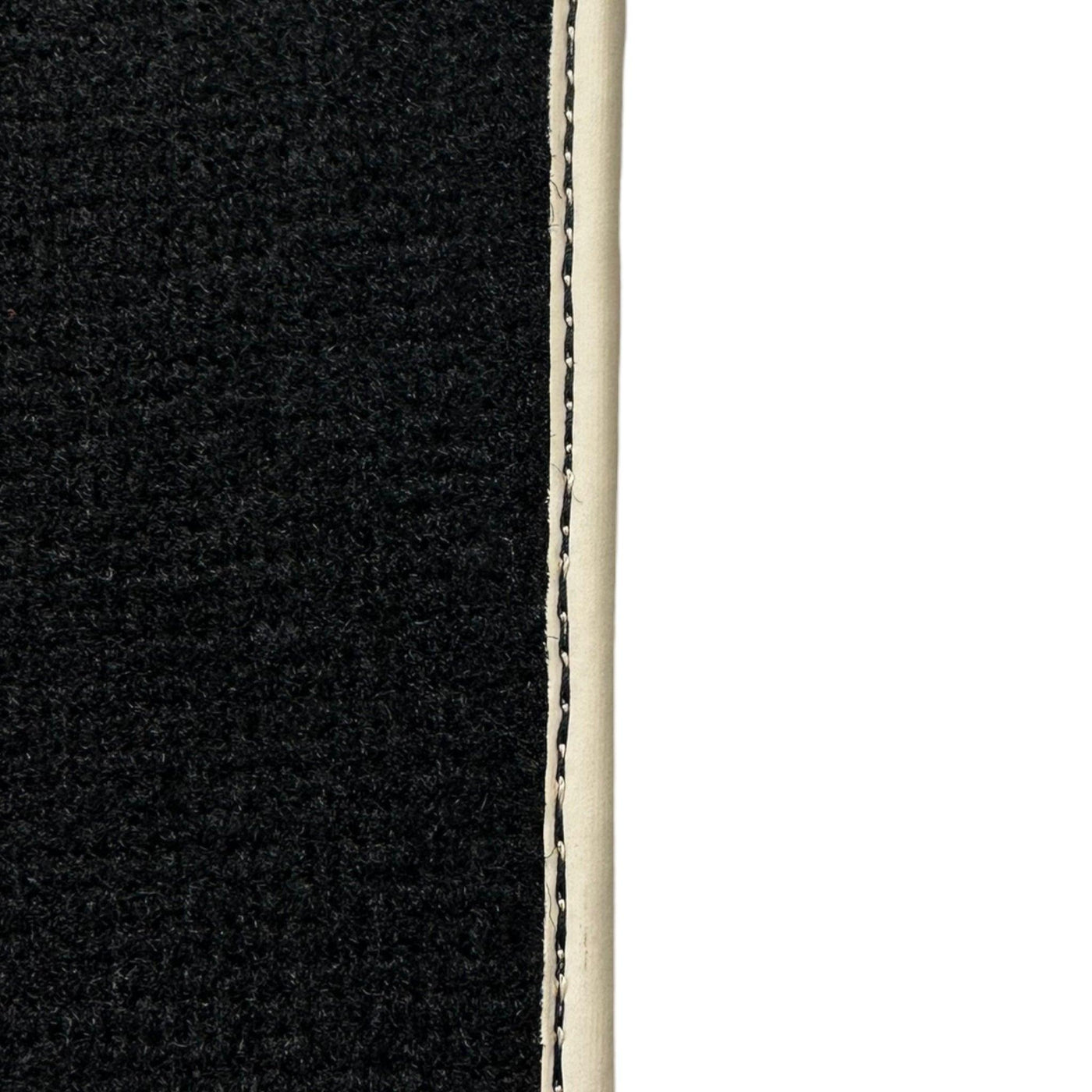 Black Floor Mats For Nissan Patrol (1997-2006) - AutoWin