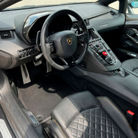 حصائر سيارات من ألياف الكربون قابلة للتخصيص لسيارة لامبورغيني أفينتادور