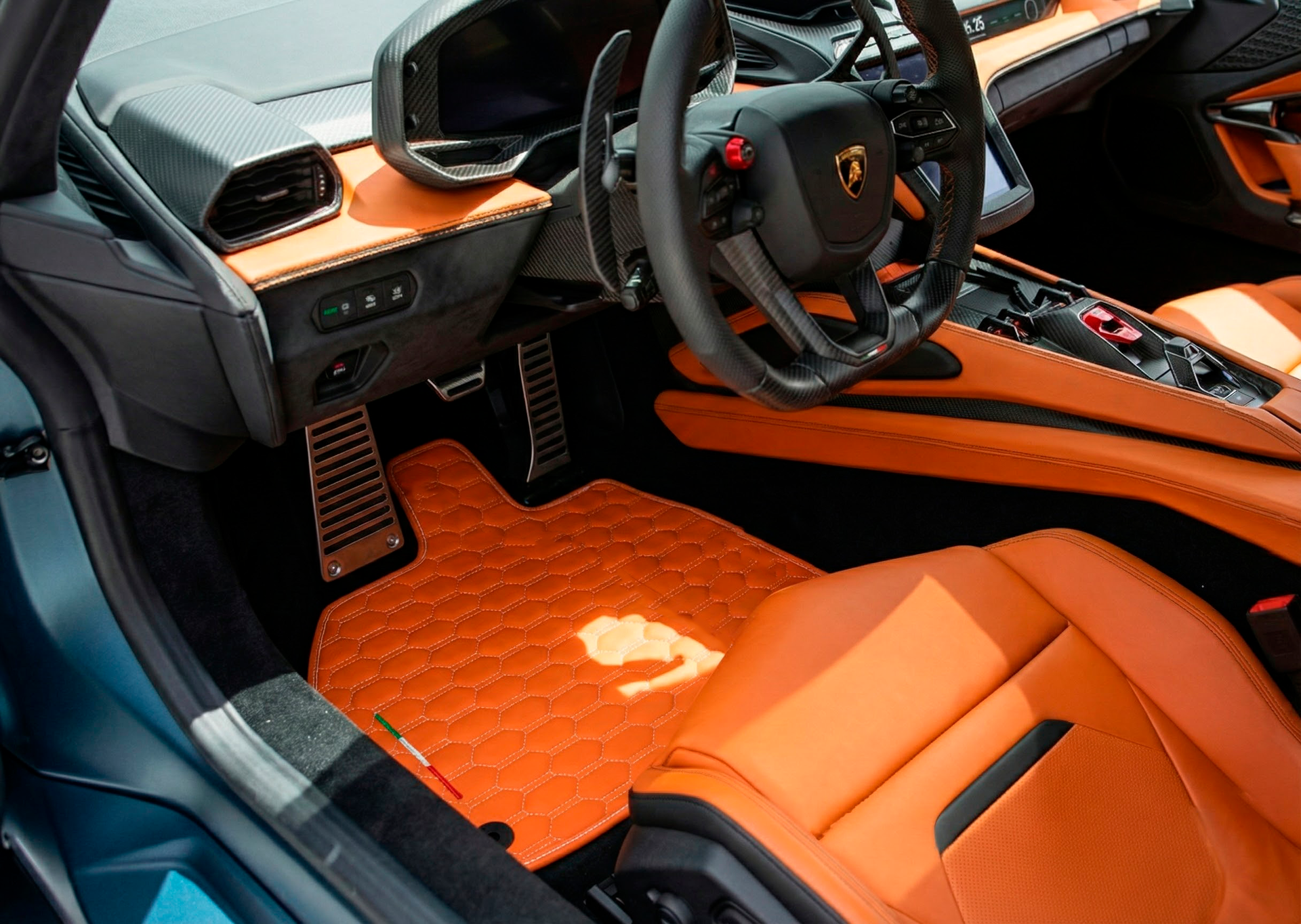 Customizable Leather Floor Mats with ER56 Pattern for Lamborghini Temerario (2025-2026) - AutoWin