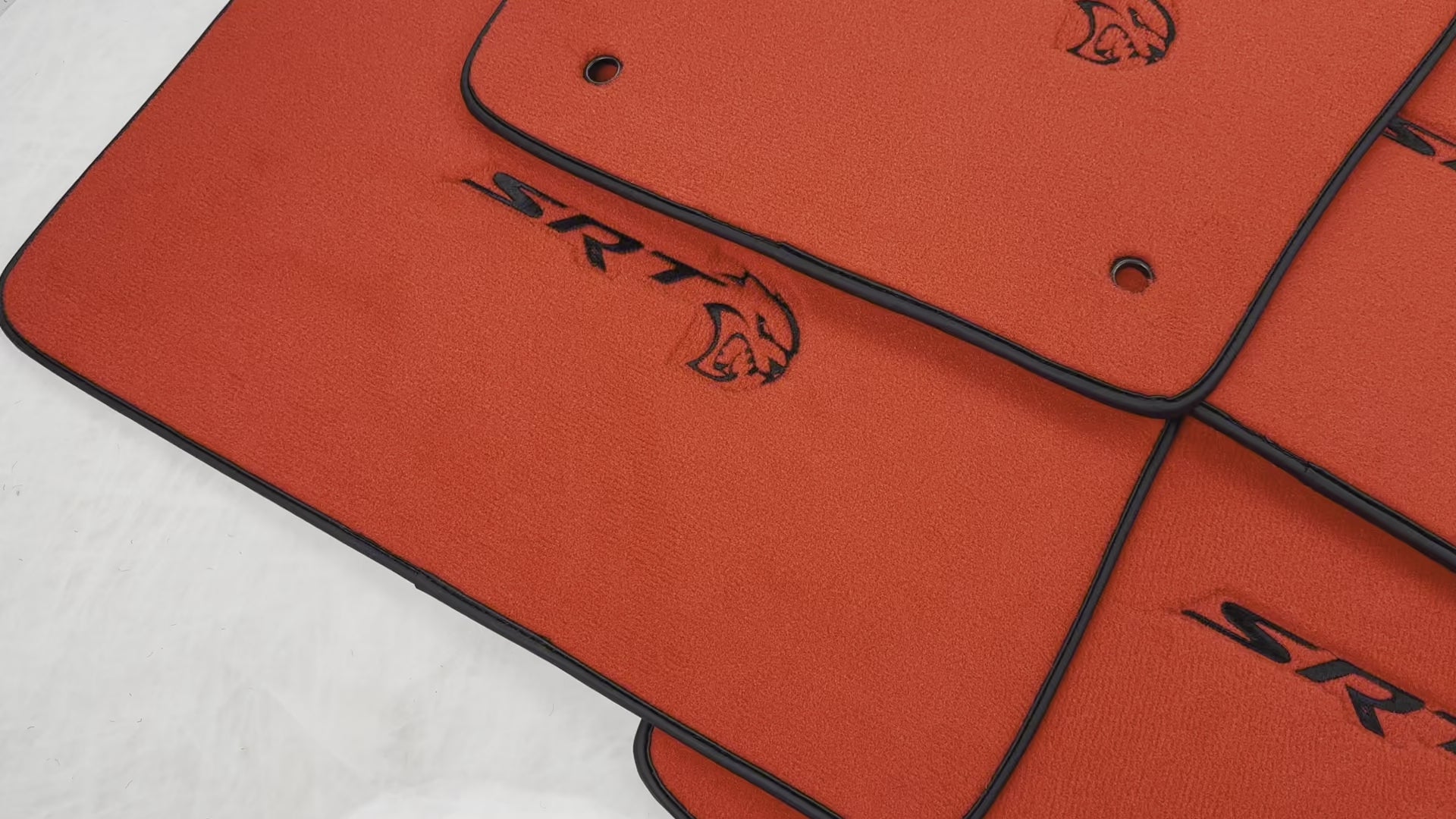 Red Floor Mats For Jeep Grand Cherokee WK2 SRT (2011-2020) - AutoWin