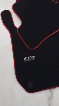 سجاد سيارات سوداء لمرسيدس-بنز C Class W204 كوبيه 2012-2015 تصميم ER56 مع حواف حمراء