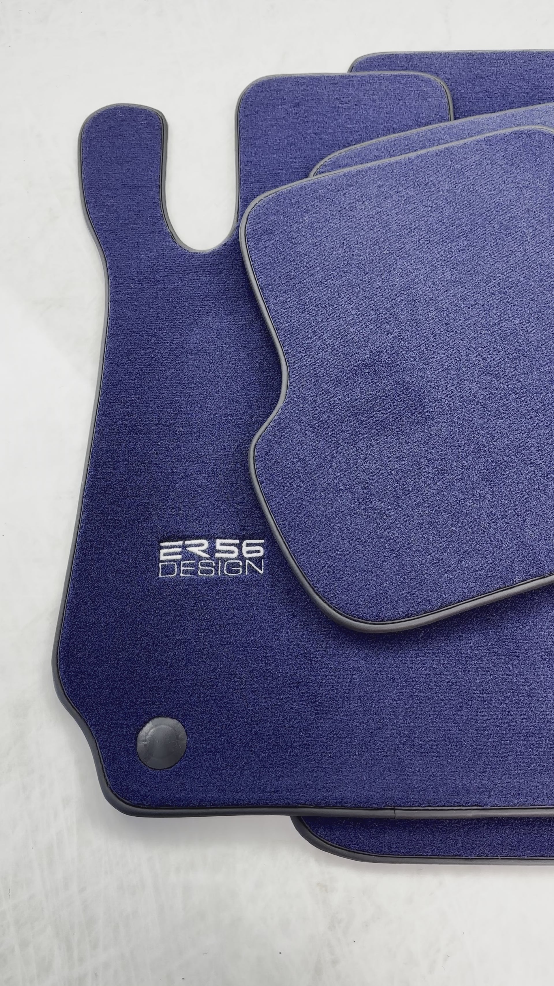 سجاد سيارات أزرق داكن لسيارات مرسيدس-بنز C-Class W204 (2007-2014) - AutoWin