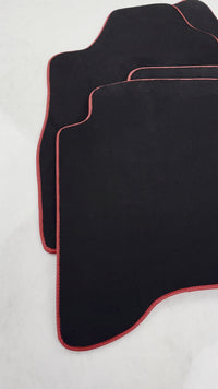 Black Floor Mats For Toyota Land Cruiser 90 (1997-2003) Red Trim | ER56 Design