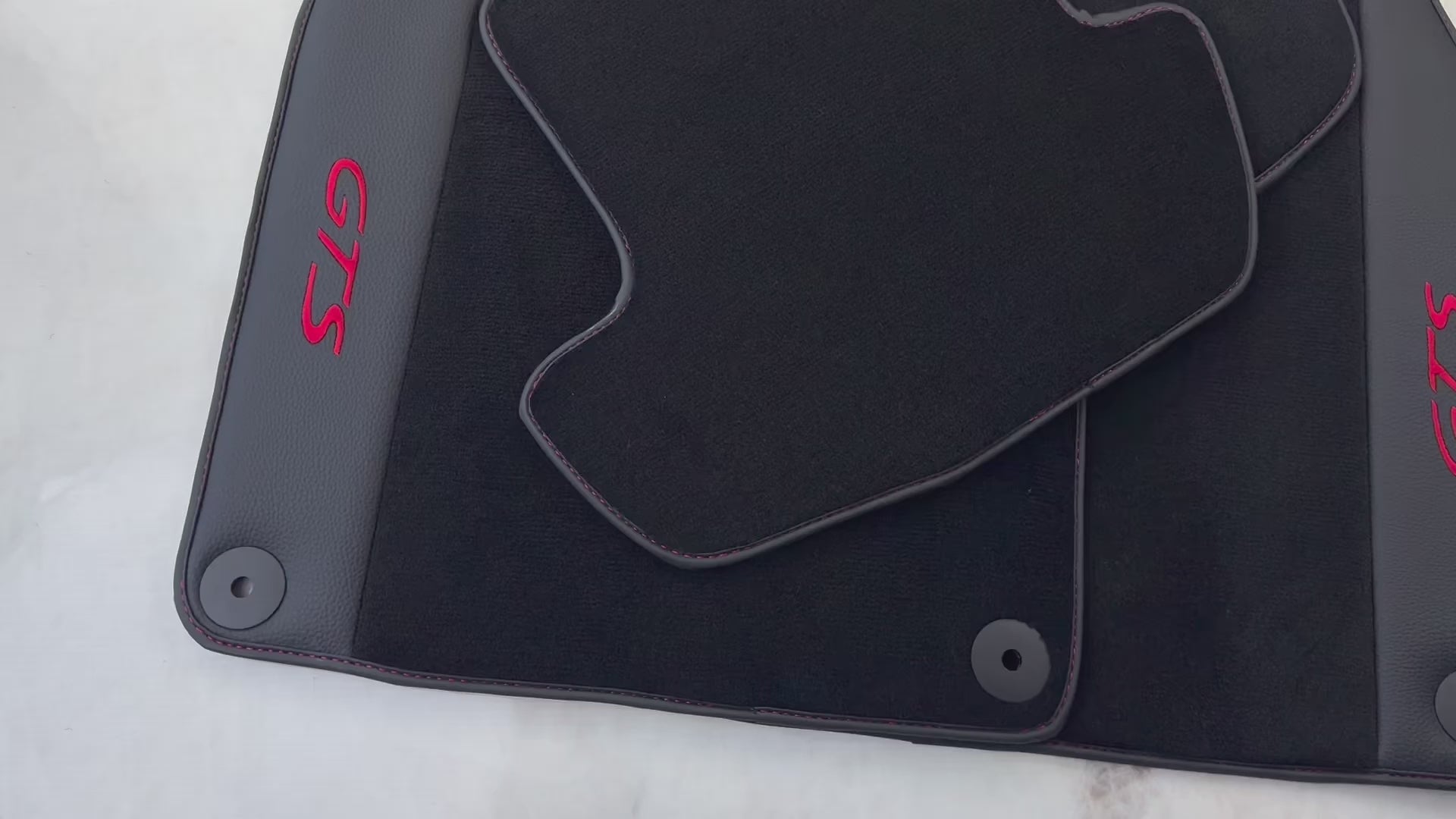 حصائر سيارة سوداء لبورش 911 - 992 GTS (2019-2024) مع جلد - AutoWin