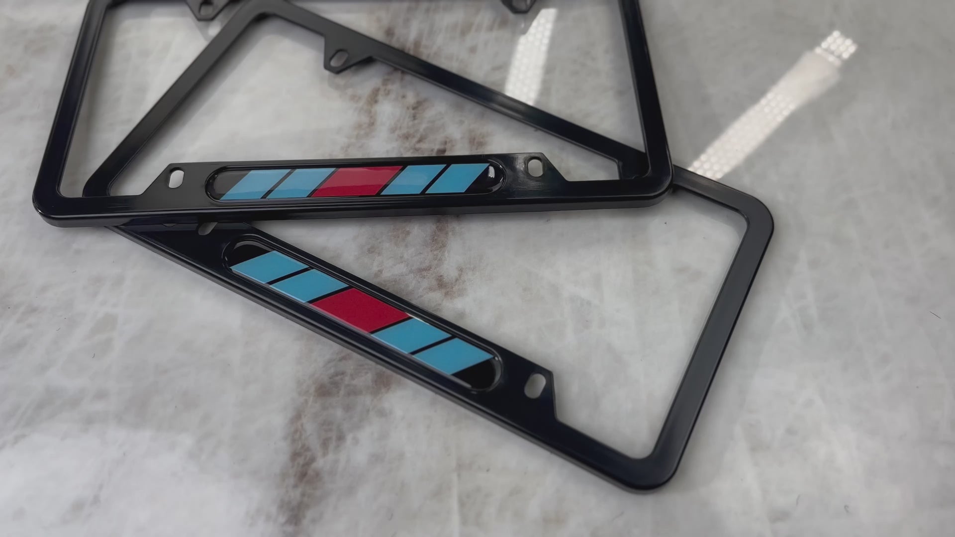 حامل لوحة الأرقام الأمريكي بالحجم القياسي - أزرق - AutoWin