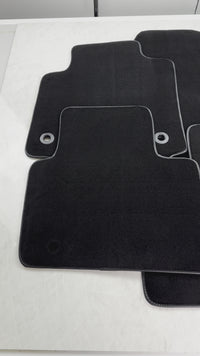 Black Floor Mats For Toyota Rav 4 (2019-2023)