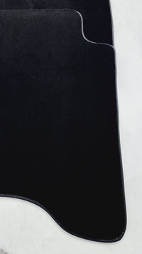 حصير سيارات سوداء لتويوتا لاند كروزر 90 (1997-2003)