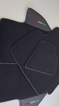 سجادات سيارات للفيري مونديال كوبيه 1980-1993 نسخة إيطالية مع جلد