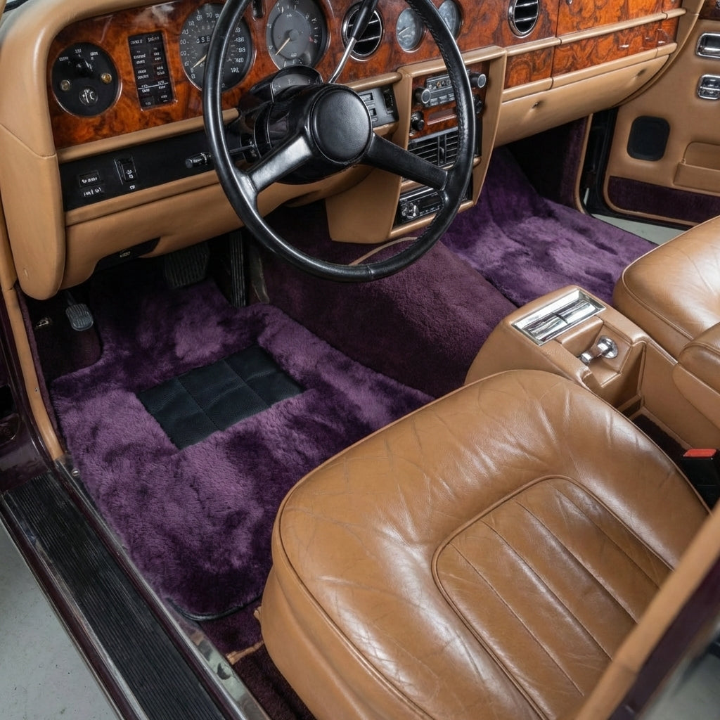 Interior look of floor mats for Rolls-Royce Wraith (2013–2023)