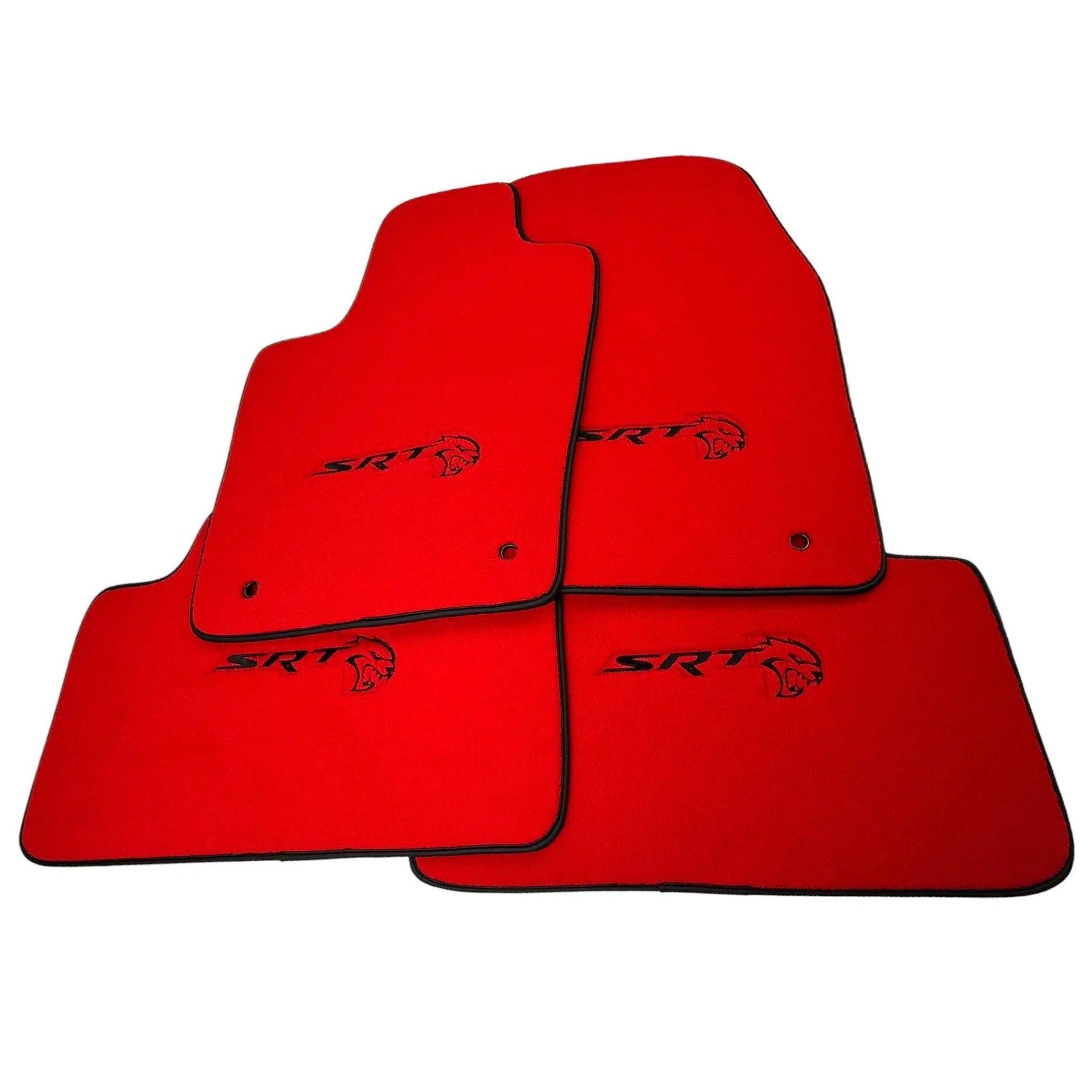 Red Floor Mats For Jeep Grand Cherokee WK2 SRT (2011-2020) - AutoWin
