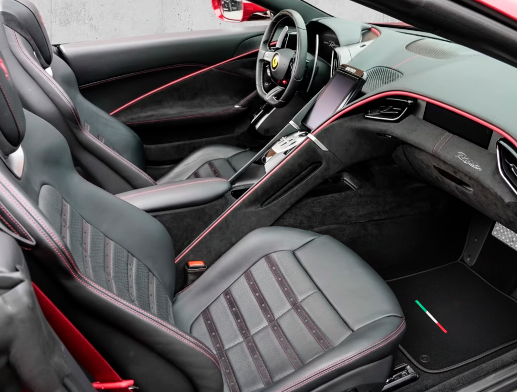 Black Floor Mats For Ferrari Roma (2021-2024) Italian Edition - AutoWin