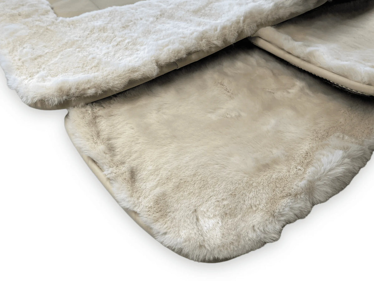 White Sheepskin Floor Mats For Rolls Royce Phantom VIII (2017-2024) ER56 Design Brand