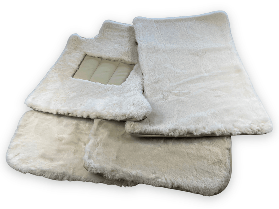 White Sheepskin Floor Mats For Rolls Royce Cullinan Rr31 2018-2023 Er56 Design Brand - AutoWin