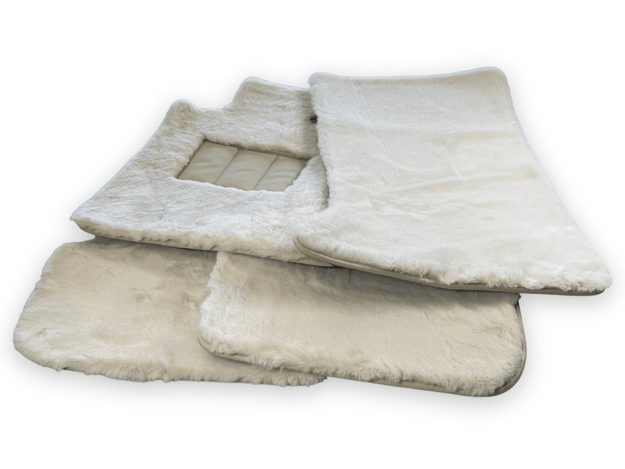 White Sheepskin Floor Mats For Rolls Royce Cullinan Rr31 2018-2023 Er56 Design Brand - AutoWin