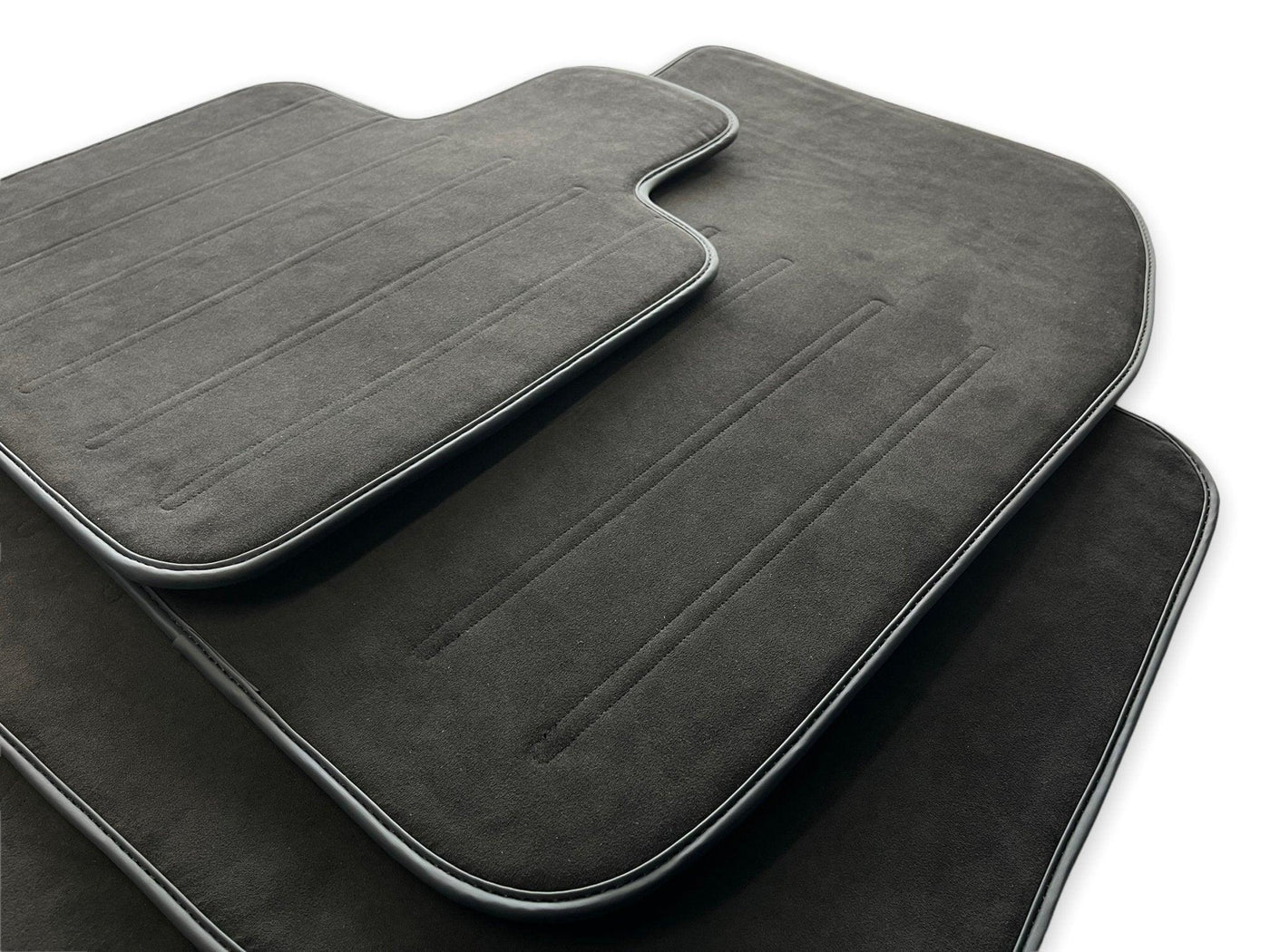 Alcantara Floor Mats For Rolls Royce Black Badge Cullinan - AutoWin