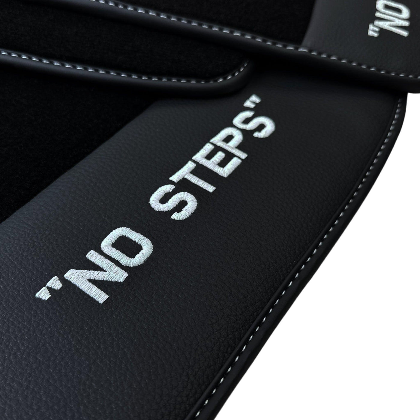 Black Floor Mats For BMW 3 Series F30 No Steps Edition - AutoWin