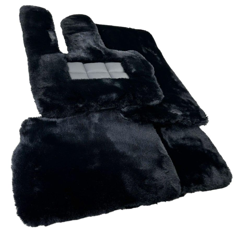 Black Sheepskin Floor Mats For Mercedes Benz GLA-Class H247 (2020-2023) | ER56 Design - AutoWin