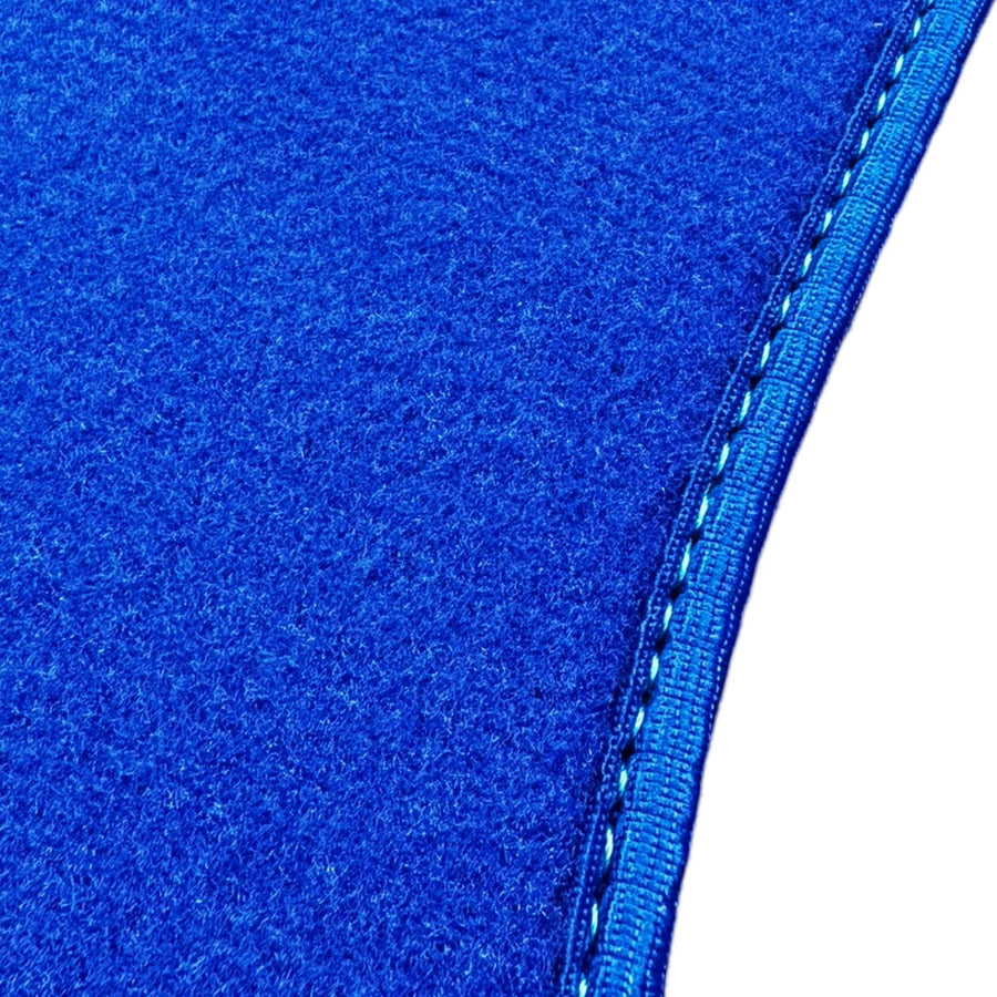 Blue Floor Mats For Mercedes Benz C-Class S203 Estate 4Matic (2001-2007) | Limited Edition - AutoWin