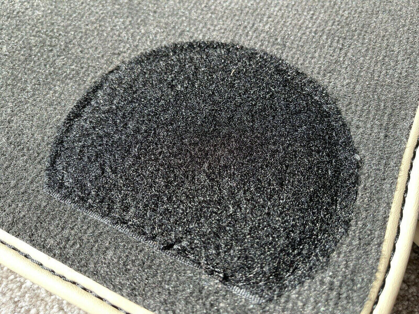 Floor Mats For Rolls Royce Phantom Drophead Coupe 2007–2016 Beige Rovbut - AutoWin