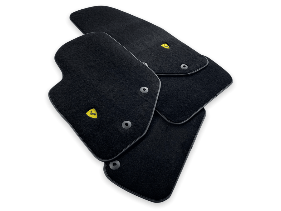 Floor Mats For Volvo V40 (1996-2000) - AutoWin
