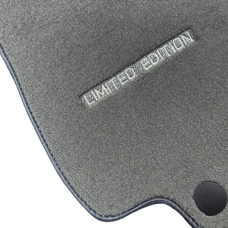 Gray Floor Mats For Mercedes Benz R-Class V251 (2005-2013) Long Wheelbase | Limited Edition - AutoWin