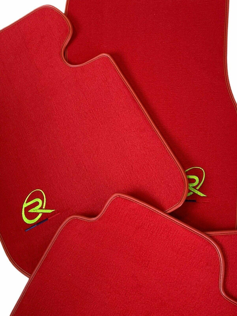 Red Floor Mats For BMW M3 4-door E90 ROVBUT Brand Tailored Set Perfect Fit Green SNIP Collection - AutoWin
